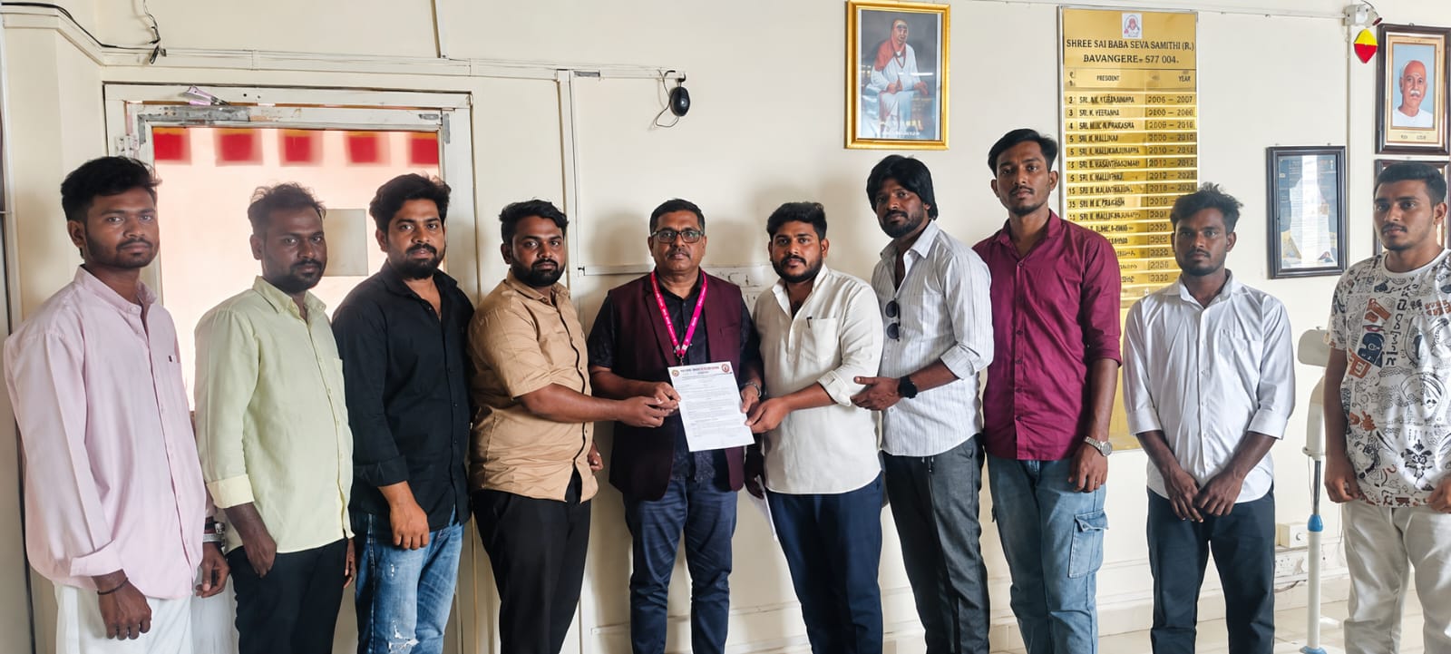 ಡಾ.ಅಂಬೇಡ್ಕರ ಅಧ್ಯಯನ ಕೇಂದ್ರದ ನಿರ್ದೇಶಕರನ್ನು ವಜಾ ಮಾಡಿ : ಮನವಿ